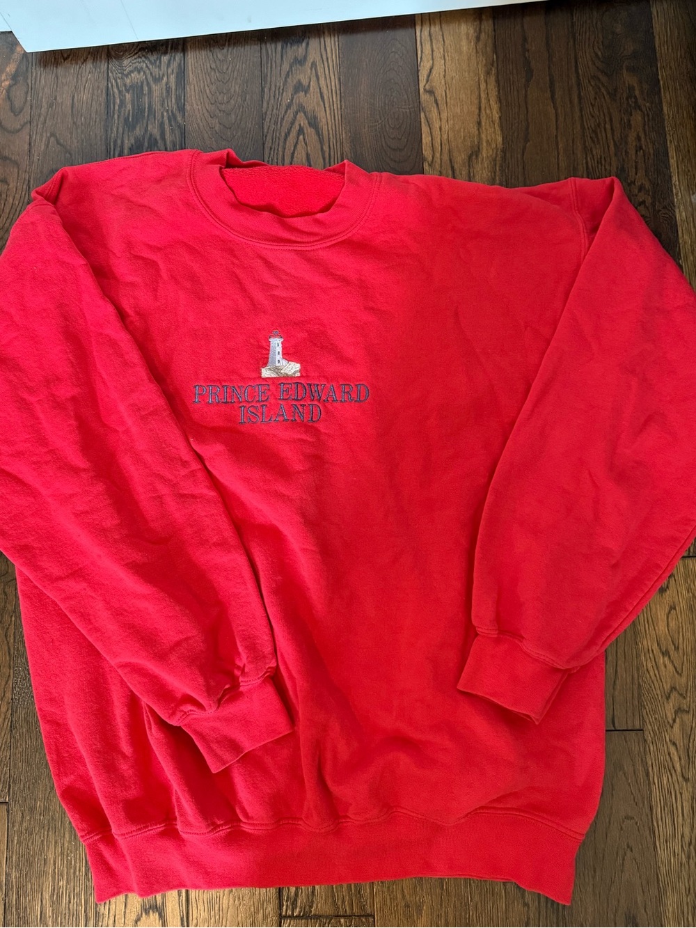 Vintage PEI Lighthouse Tourist Sweatshirt Oversized Red Crewneck